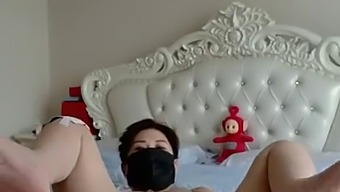 Mature Asian Milf Seeks Sexual Encounter