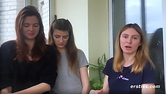 Tres Mujeres Exploran Sus Deseos En Un Encuentro Caliente