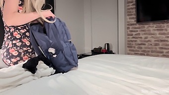 业余继母和继子的亲密酒店邂逅