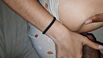 Pov De Una Ardiente Latina Haciendo Una Mamada Y Teniendo Sexo Hardcore Con Su Cuñado En Ausencia De Su Novio